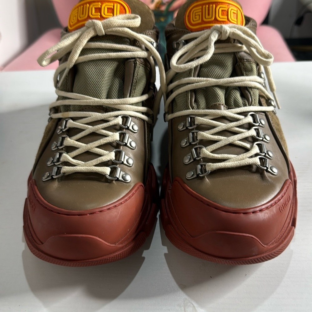 Gucci Men's Athletic Shoes in Olive and Red